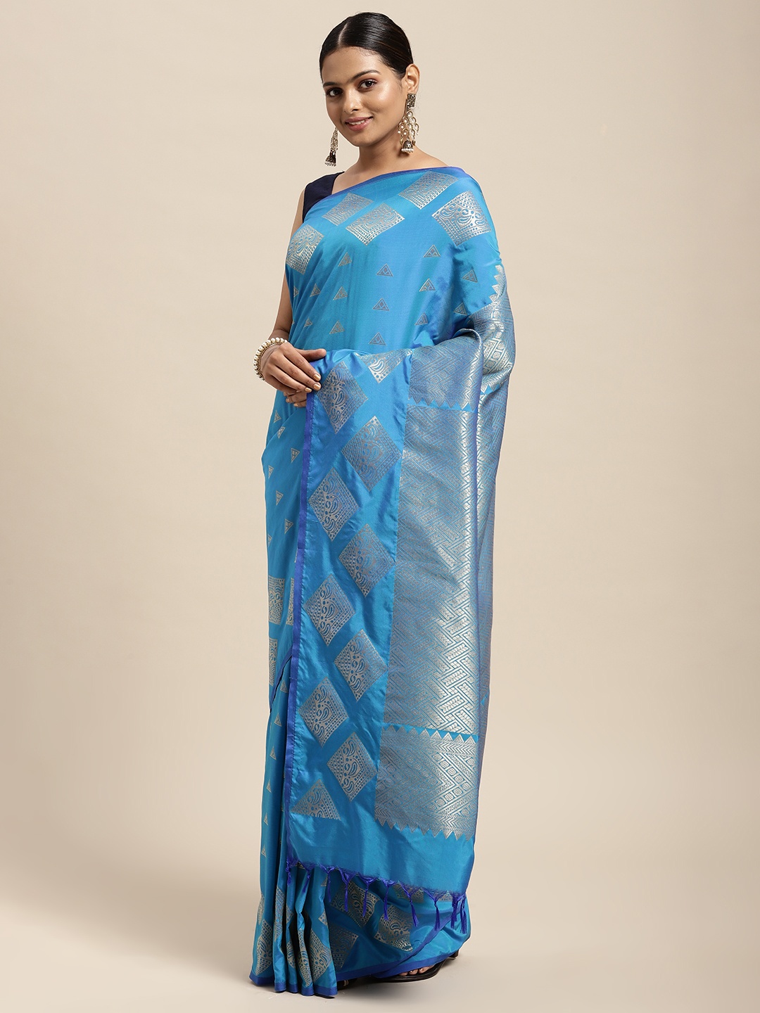 

Thara Sarees Blue & Silver-Toned Ethnic Motifs Zari Art Silk Kanjeevaram Saree