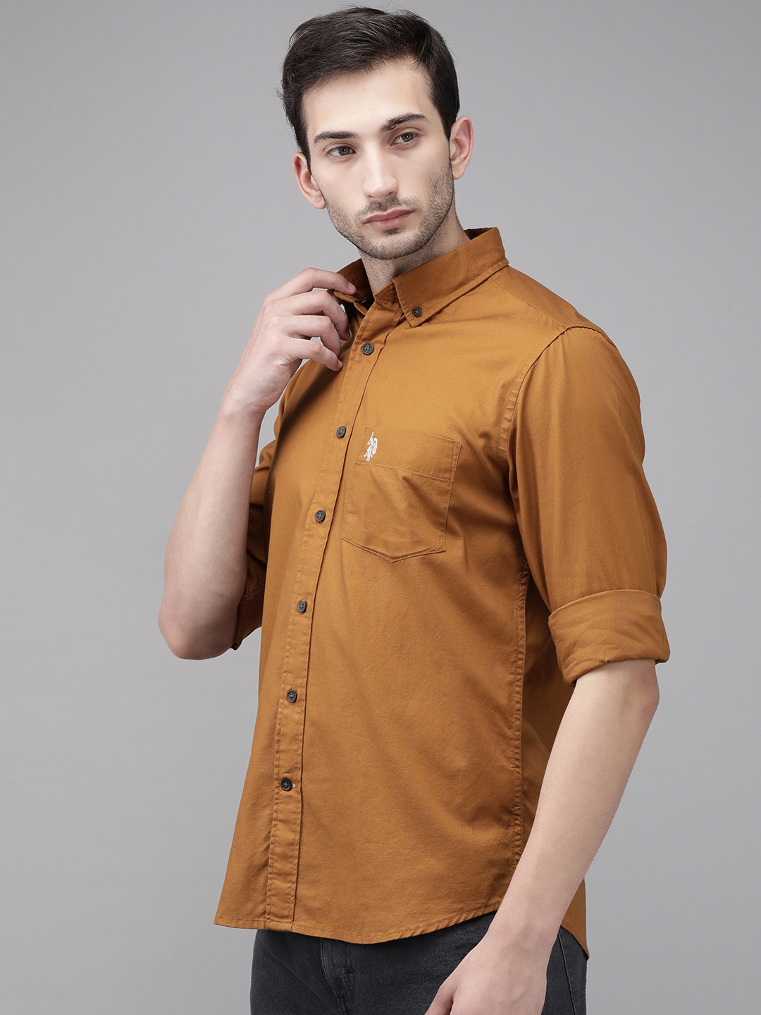 

U S Polo Assn Men Brown Solid Tailored Fit Pure Cotton Casual Shirt