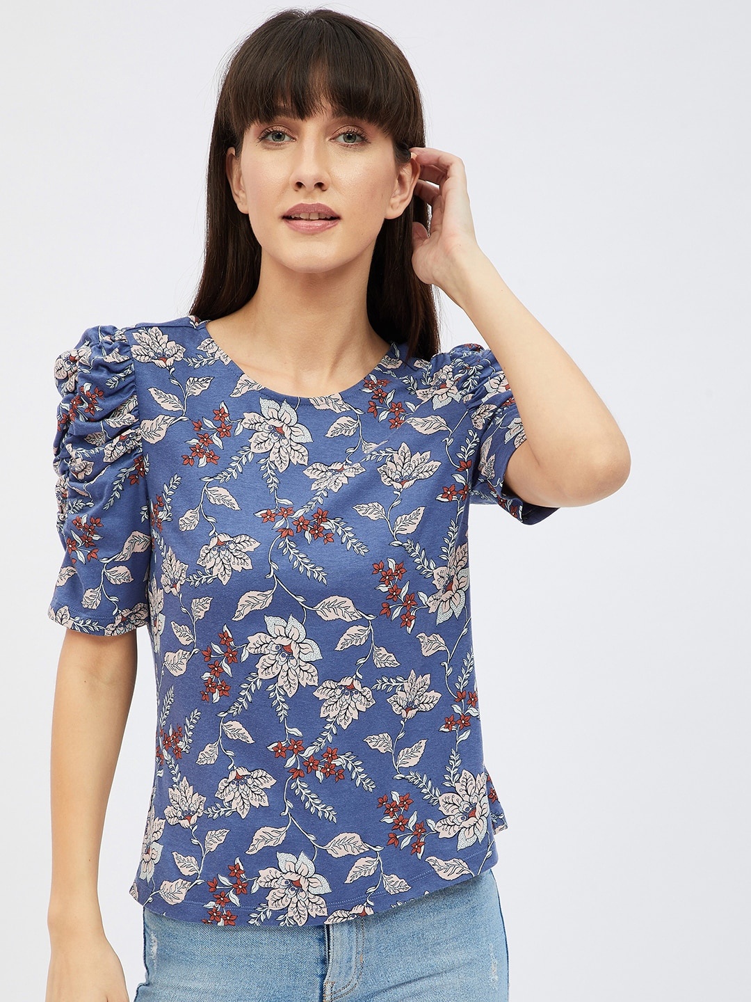 

Harpa Women Blue Floral Printed V-Neck Top