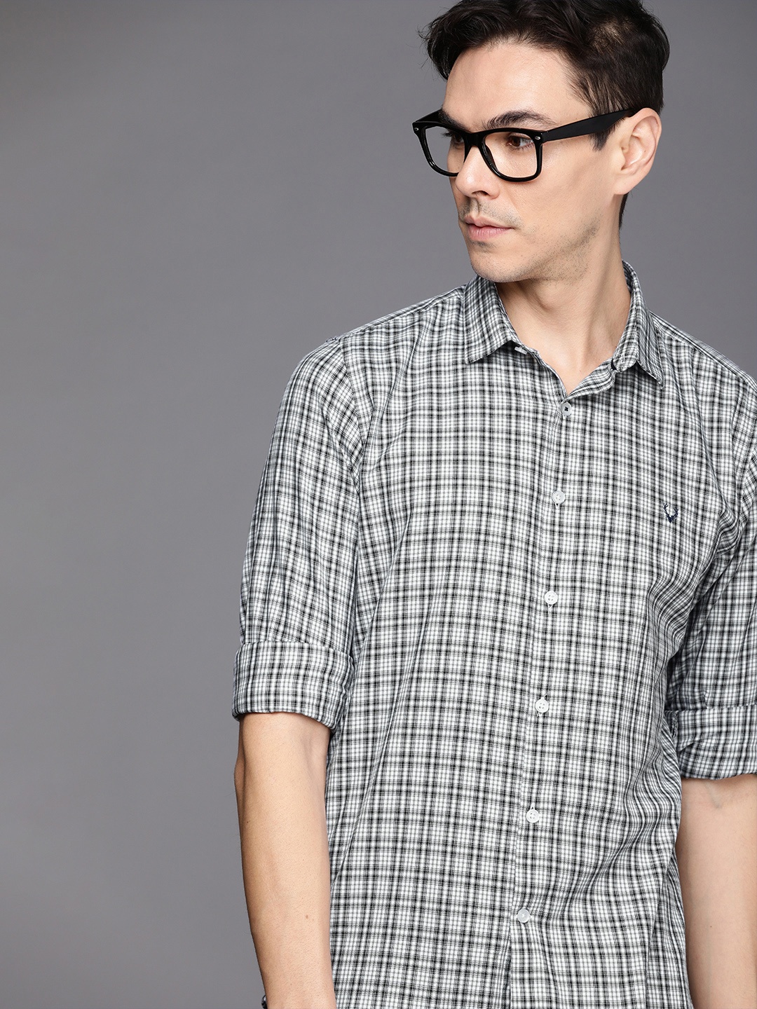 

Allen Solly Sport Men Grey & White Ultra Slim Fit Opaque Checked Casual Shirt