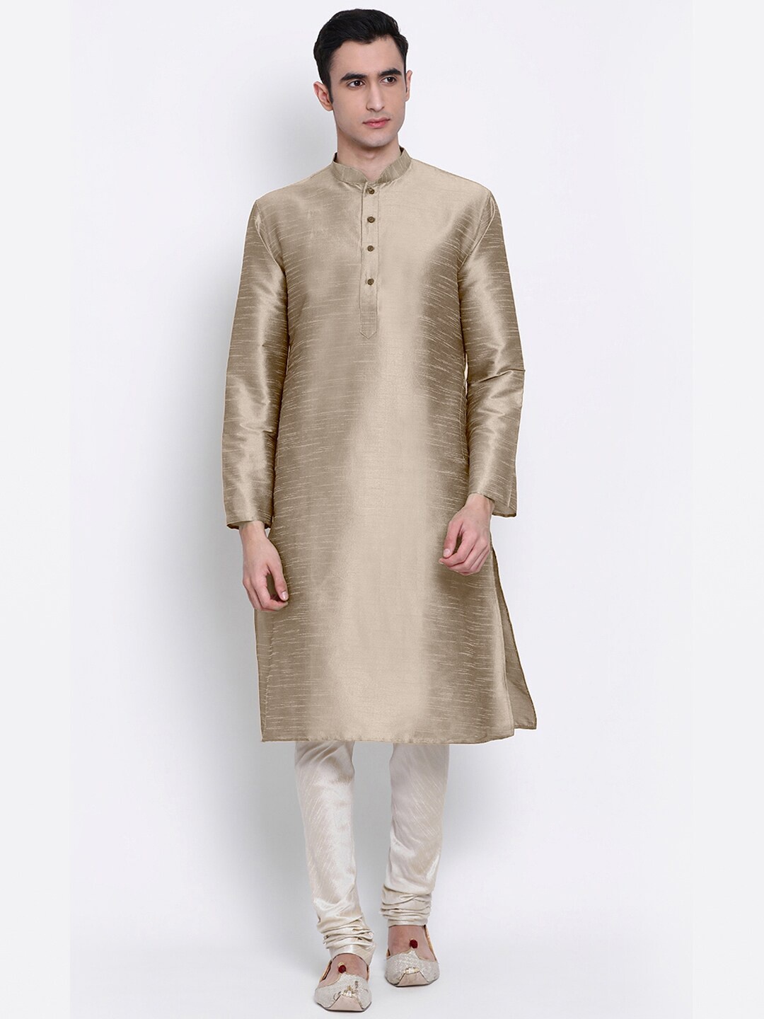 

Sanwara Men Green Thread Work Kurta
