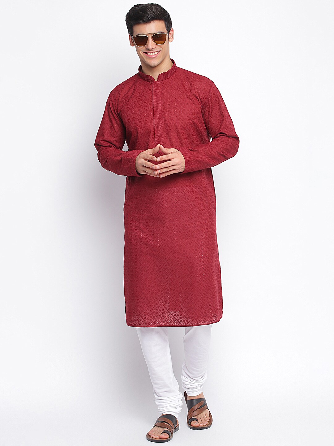 

Sanwara Men Maroon & deep carmine Thread Work Kurta