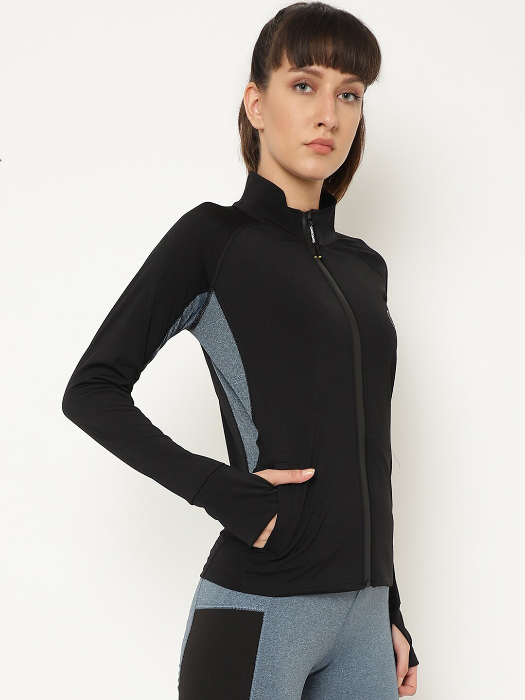 

CHKOKKO Women Black Training or Gym Sporty Jacket with Patchwork