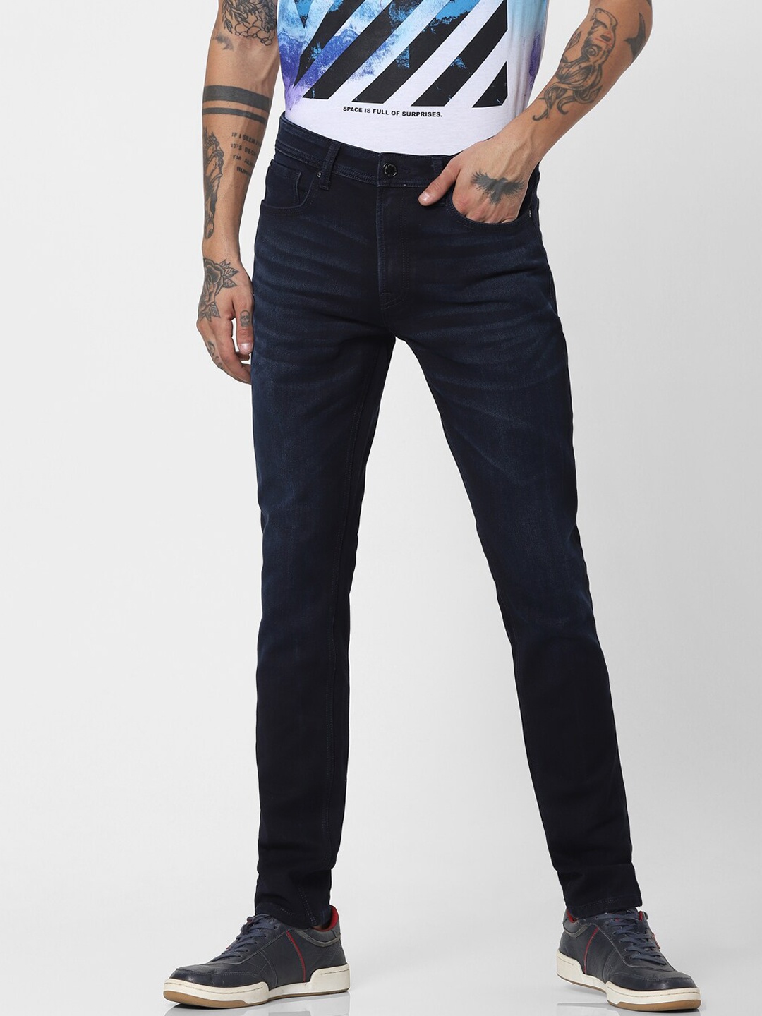 

Jack & Jones Men Blue Slim Fit Jeans