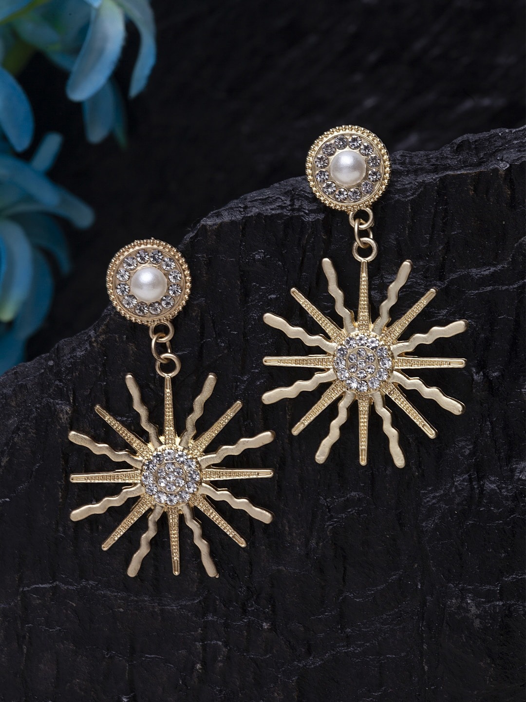 

DIVA WALK Gold-Plated Gold-Toned Spiked Drop Earrings
