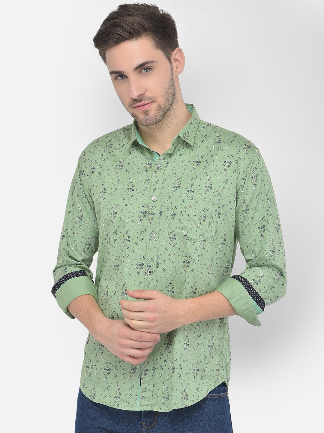 

COBB Men Green Slim Fit Printed Casual Shirt