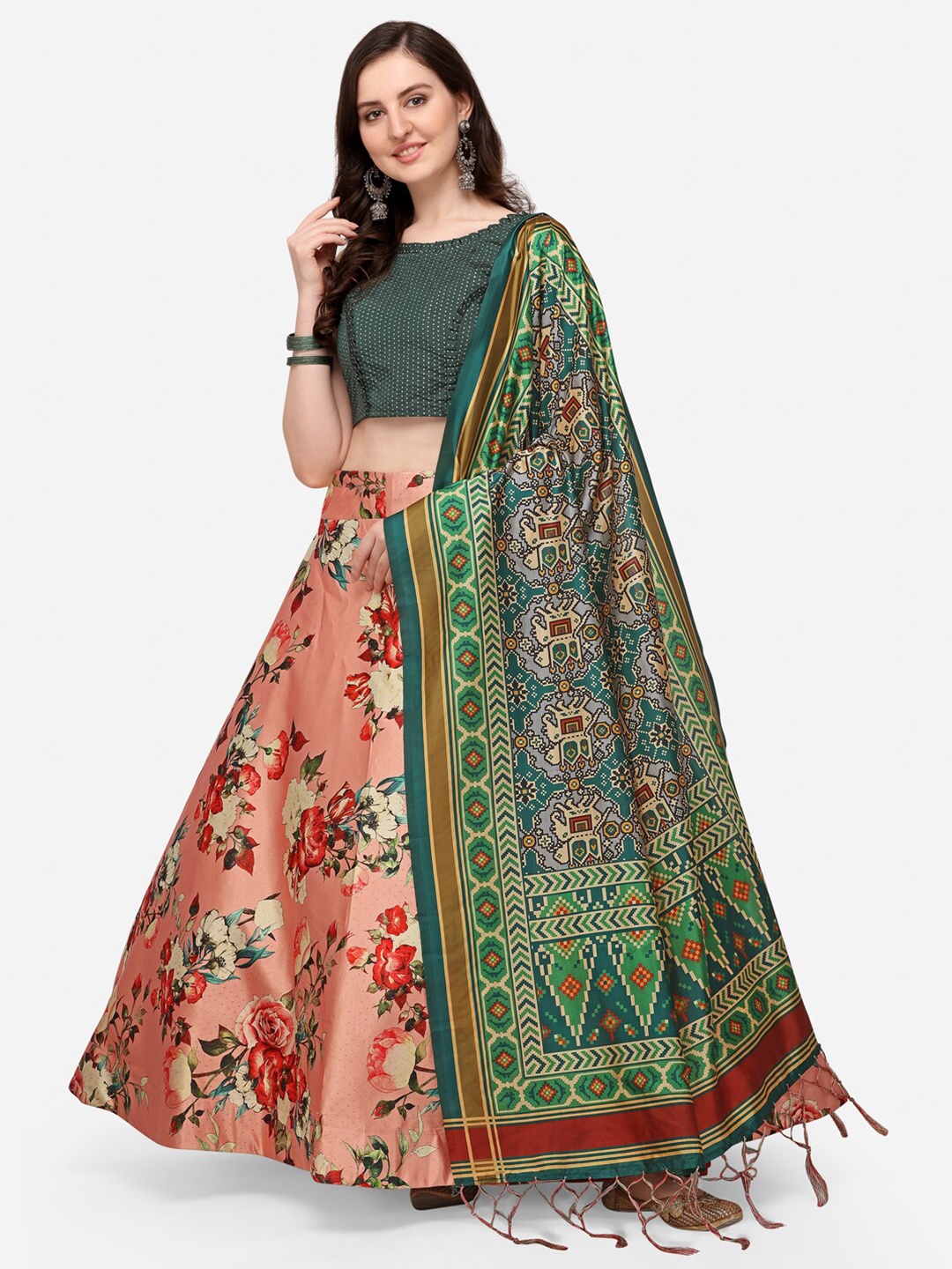 

RAJGRANTH Peach-Coloured & Green Semi-Stitched Lehenga & Unstitched Blouse With Dupatta