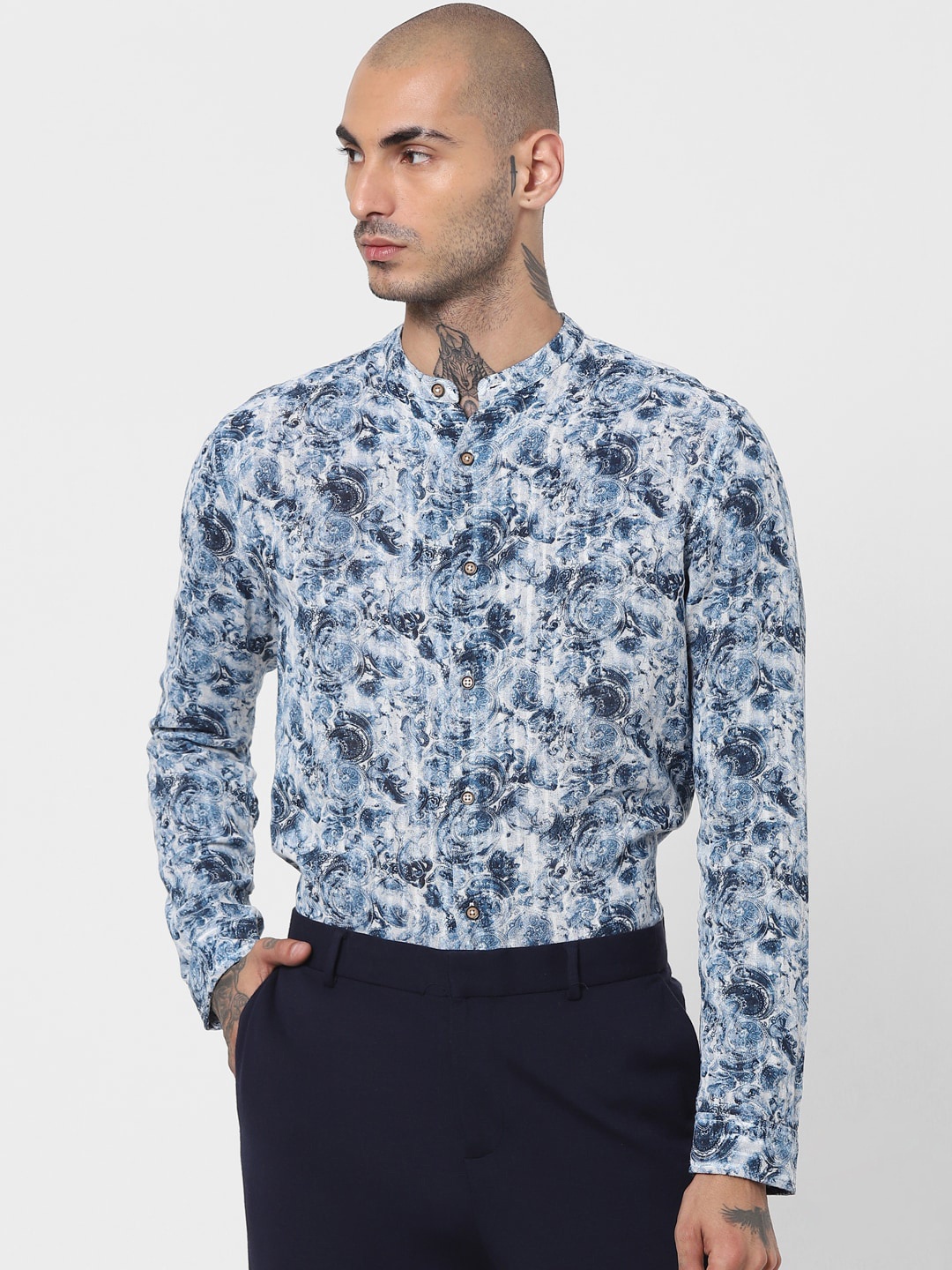 

Jack & Jones Men Blue Paisley Opaque Printed Casual Shirt