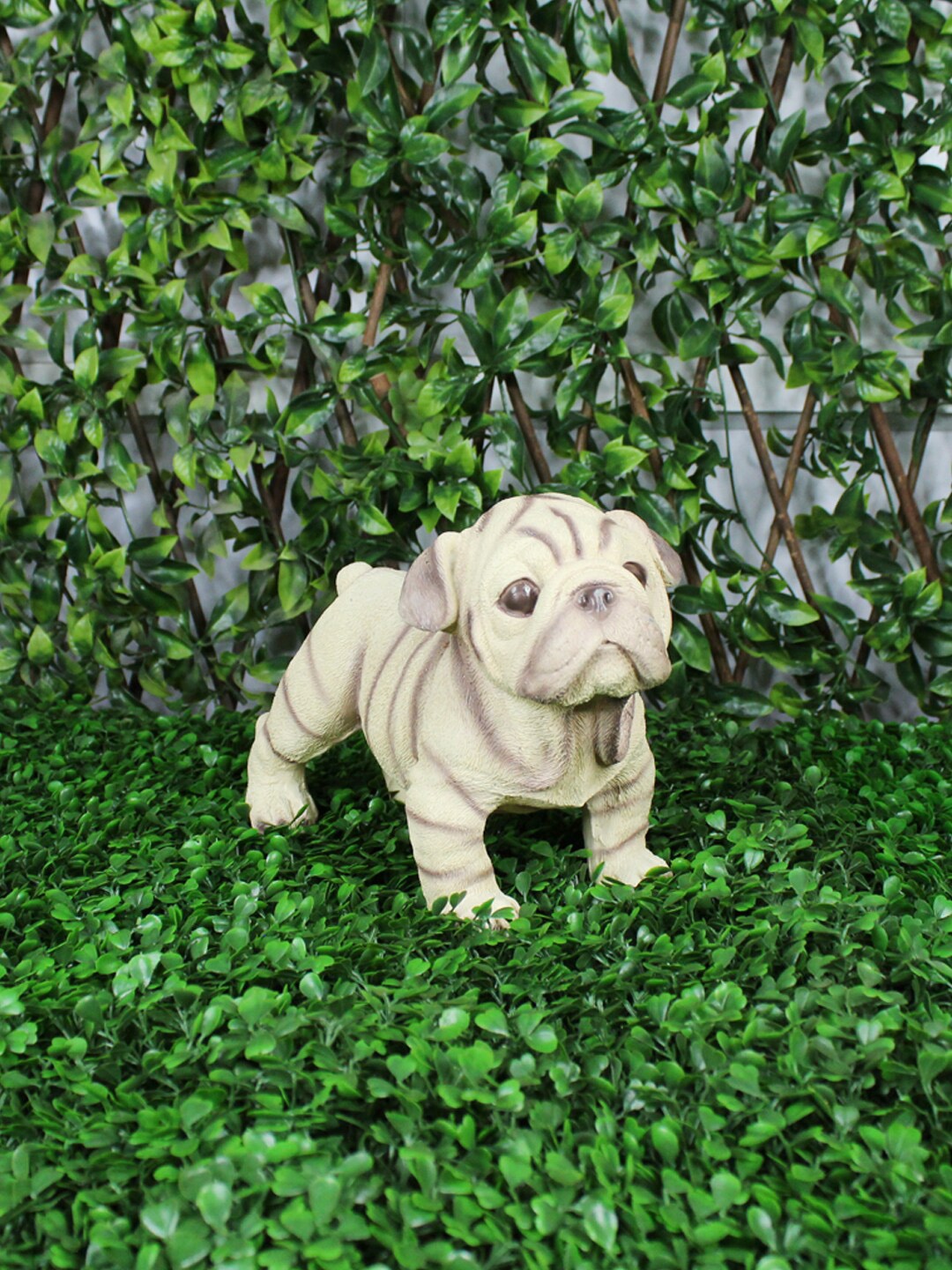 

Wonderland Beige Small Pug Garden Accessories