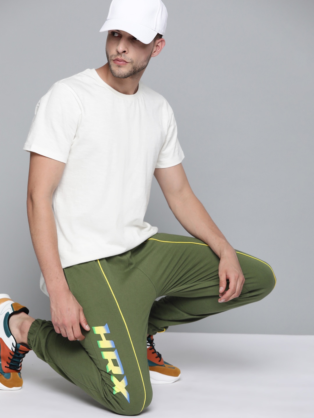 

HRX By Hrithik Roshan Men Winter Moss Brand Logo Printed Slim Fit Pure Cotton Joggers, Olive