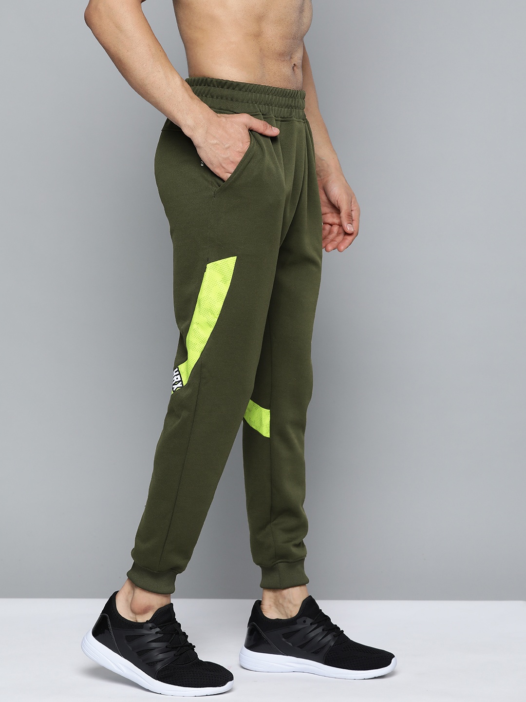 

HRX By Hrithik Roshan Training Men Green Colourblock Training Joggers