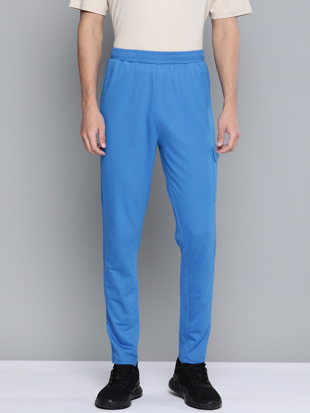 

HRX By Hrithik Roshan Lifestyle Men Strong Blue Bio-Wash Solid Track Pants