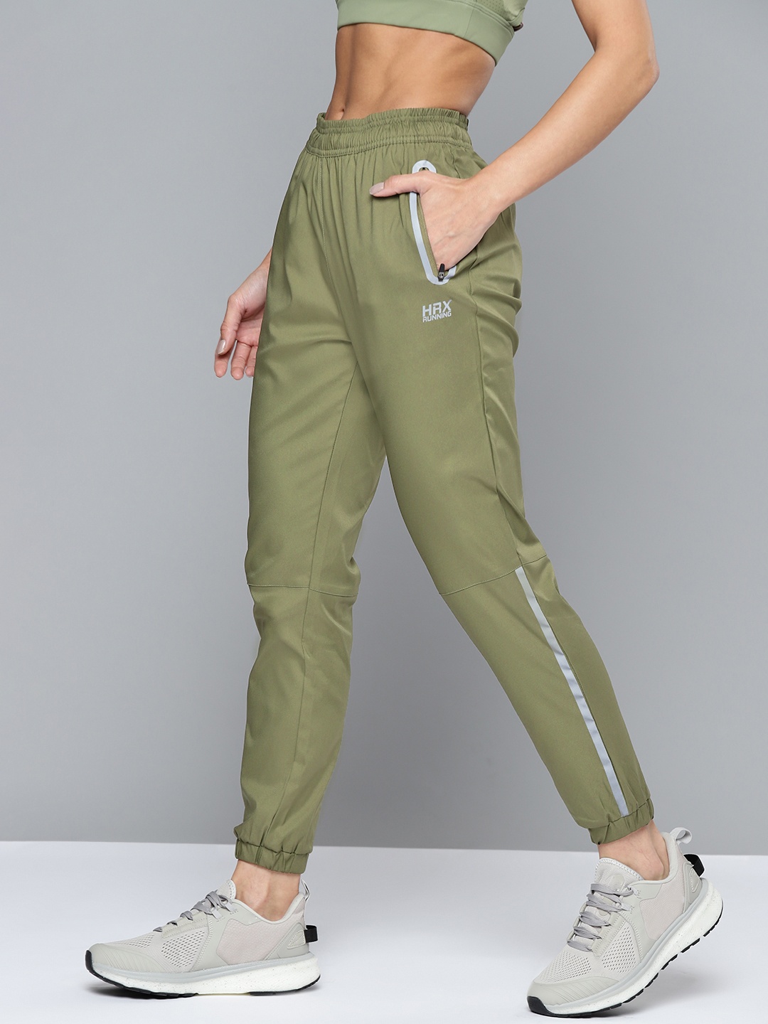 

HRX By Hrithik Roshan Running Women Burnt Olive Rapid-Dry Solid Slim Fit Joggers