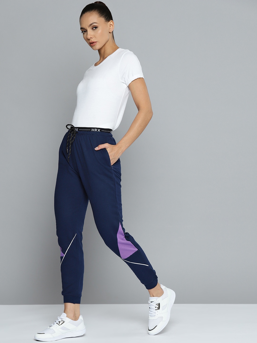 

HRX By Hrithik Roshan Lifestyle Women Medieval Blue Bio-Wash Colourblock Joggers, Navy blue