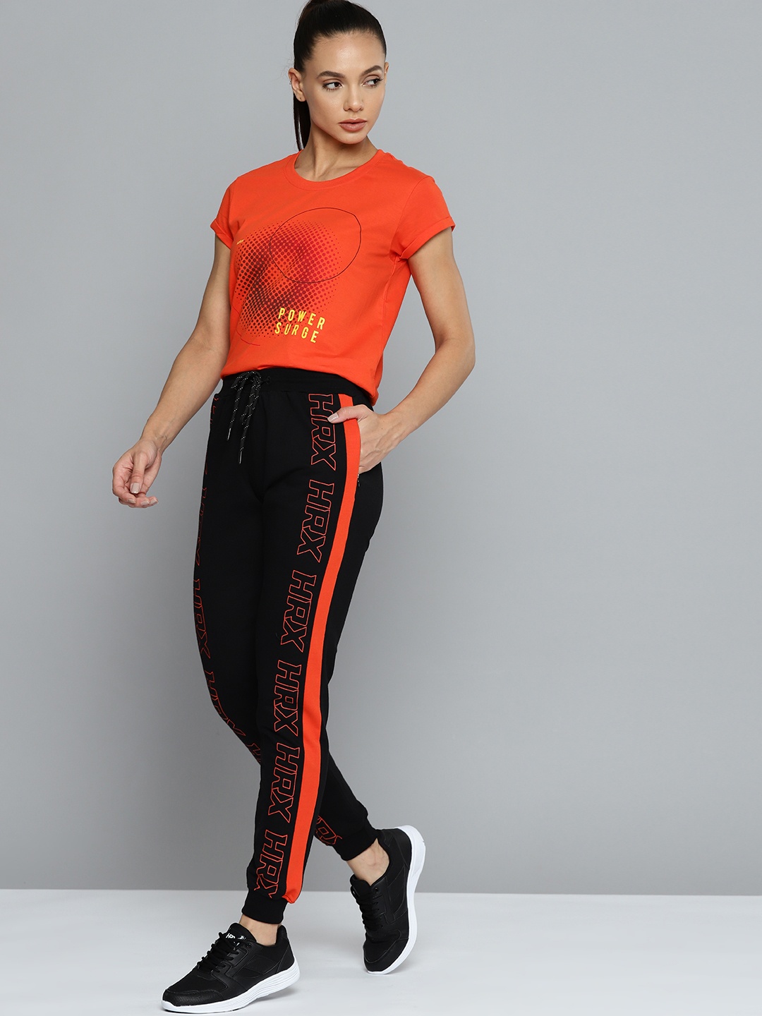 

HRX By Hrithik Roshan Lifestyle Women Jet Black Bio-Wash Colourblock Joggers