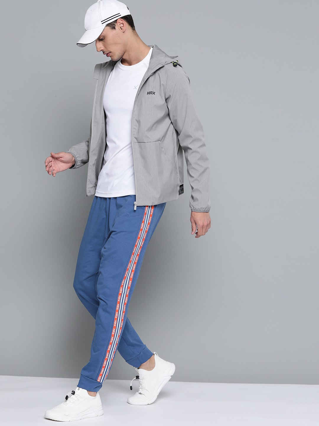 

HRX By Hrithik Roshan Training Men Mazarine Blue Rapid-Dry Typography Track Pants