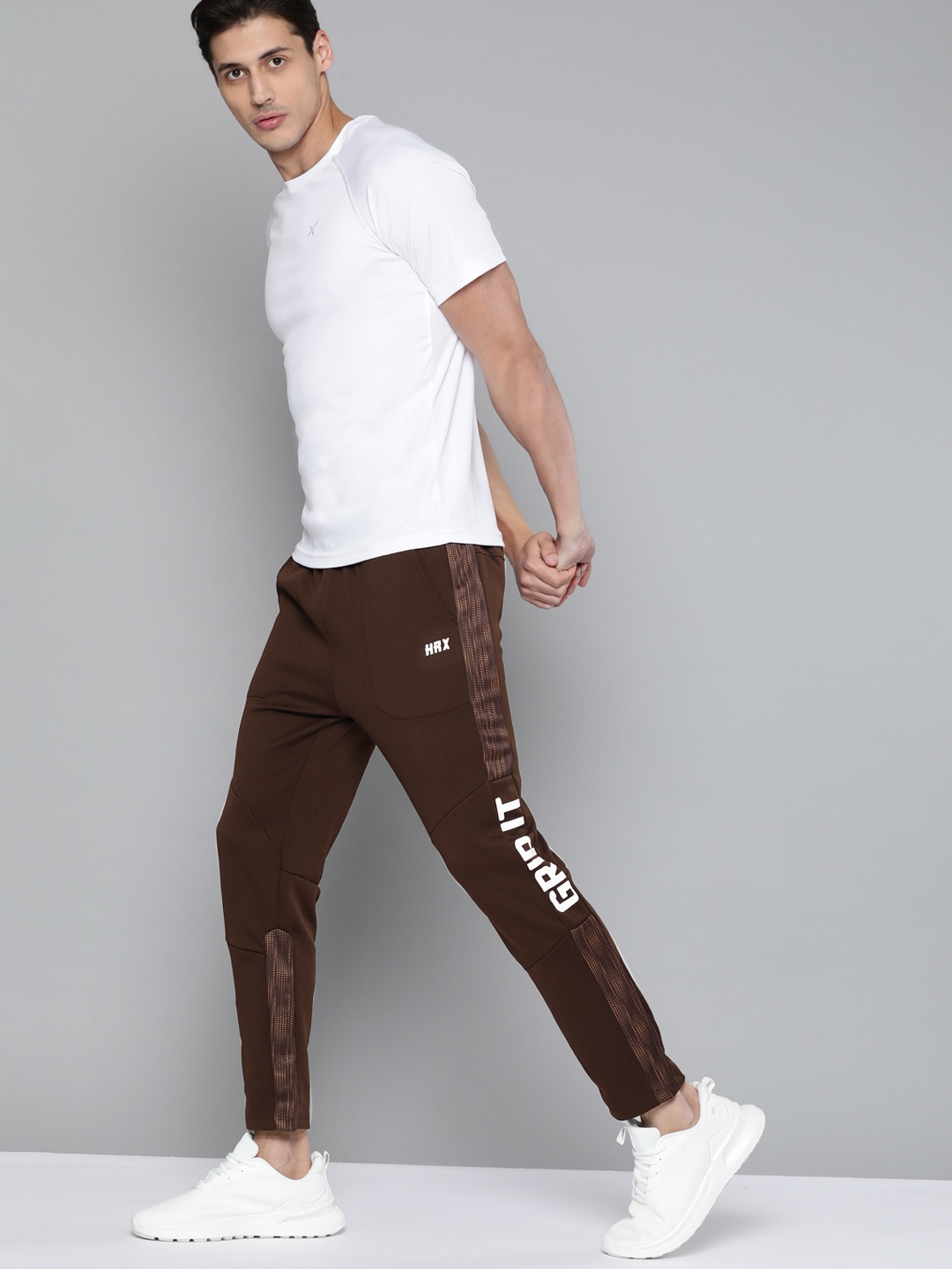 

HRX By Hrithik Roshan Training Men Cocoa Shell Track Pants, Brown