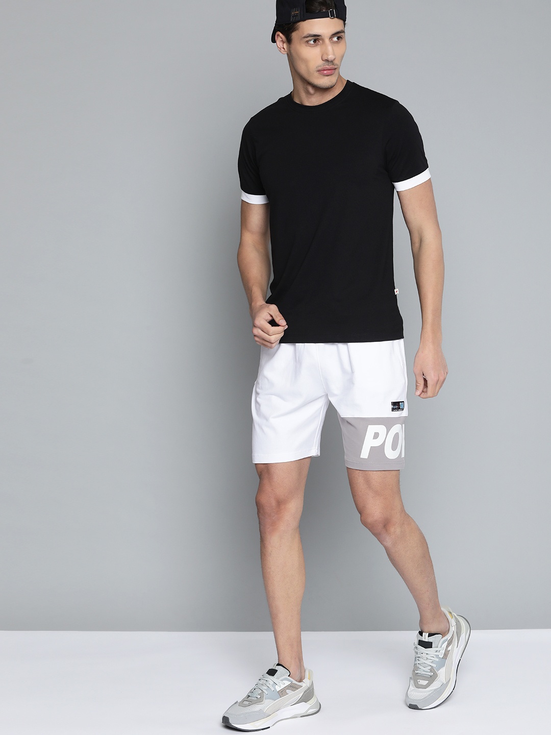 

HRX By Hrithik Roshan Lifestyle Men Optic White & Wet Weather Lycra Typography Shorts