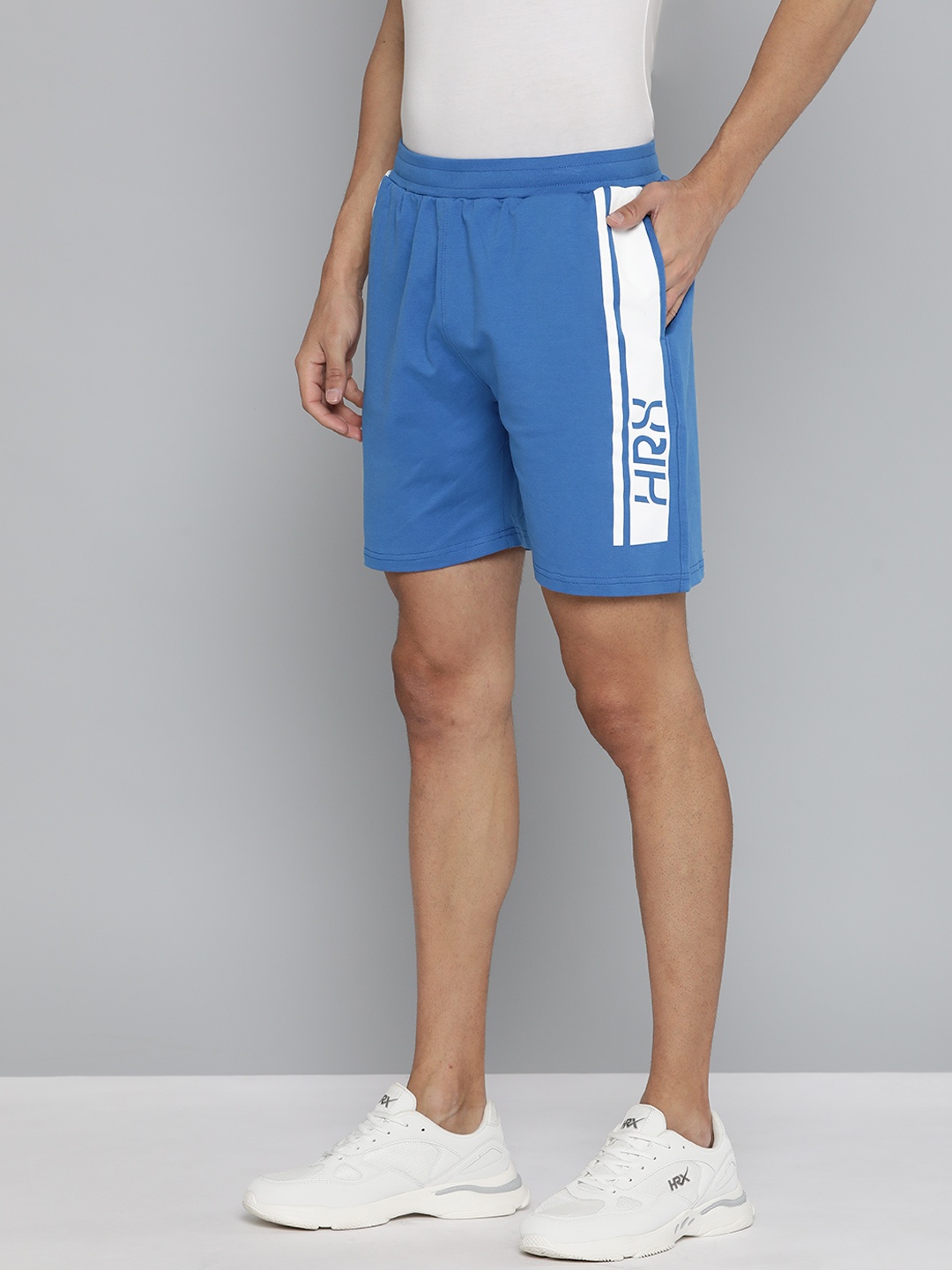

HRX By Hrithik Roshan Lifestyle Men Strong Blue & Optic White Lycra Brand Carrier Shorts