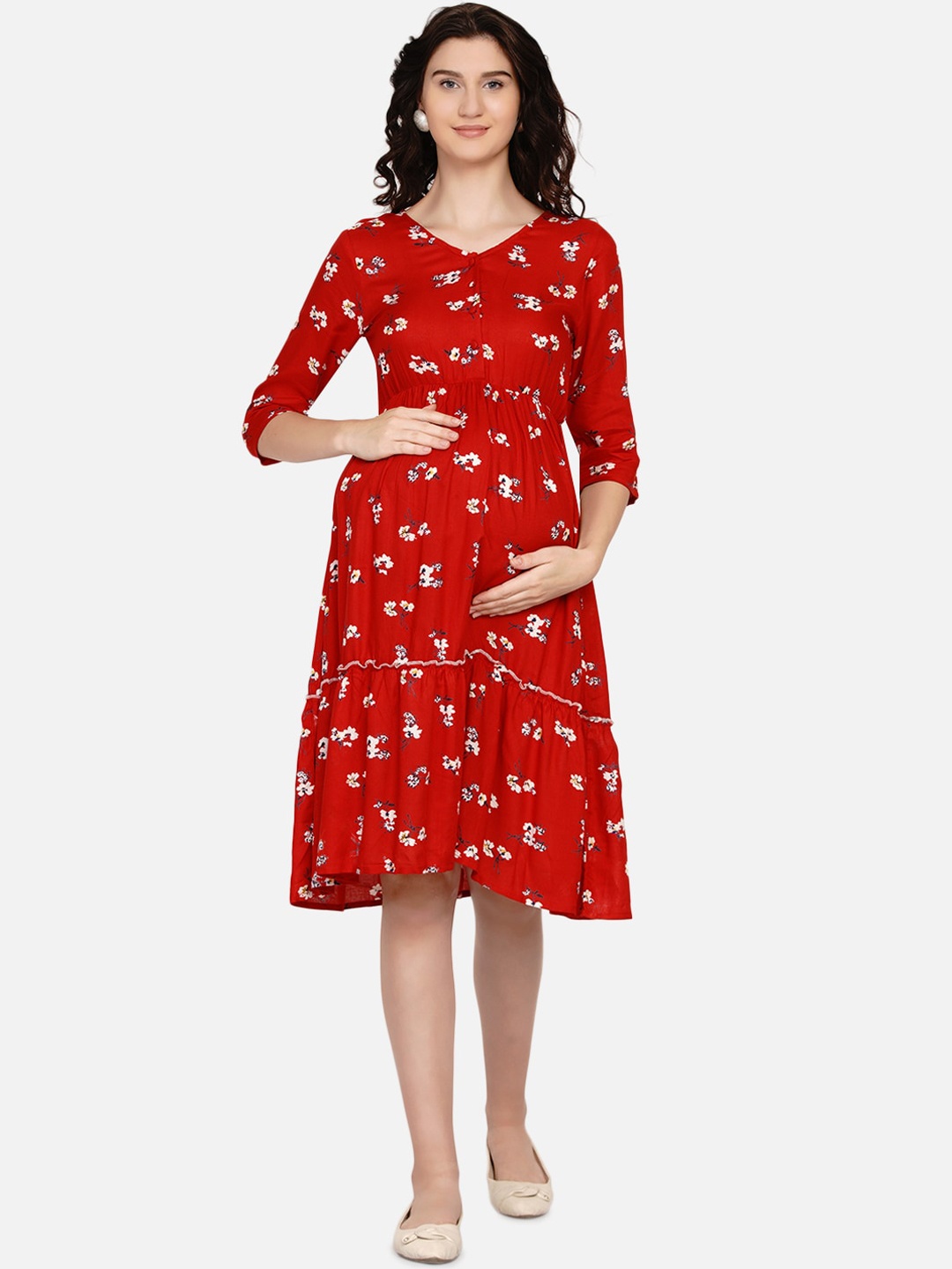 

Mine4Nine Woman Red Floral Dress