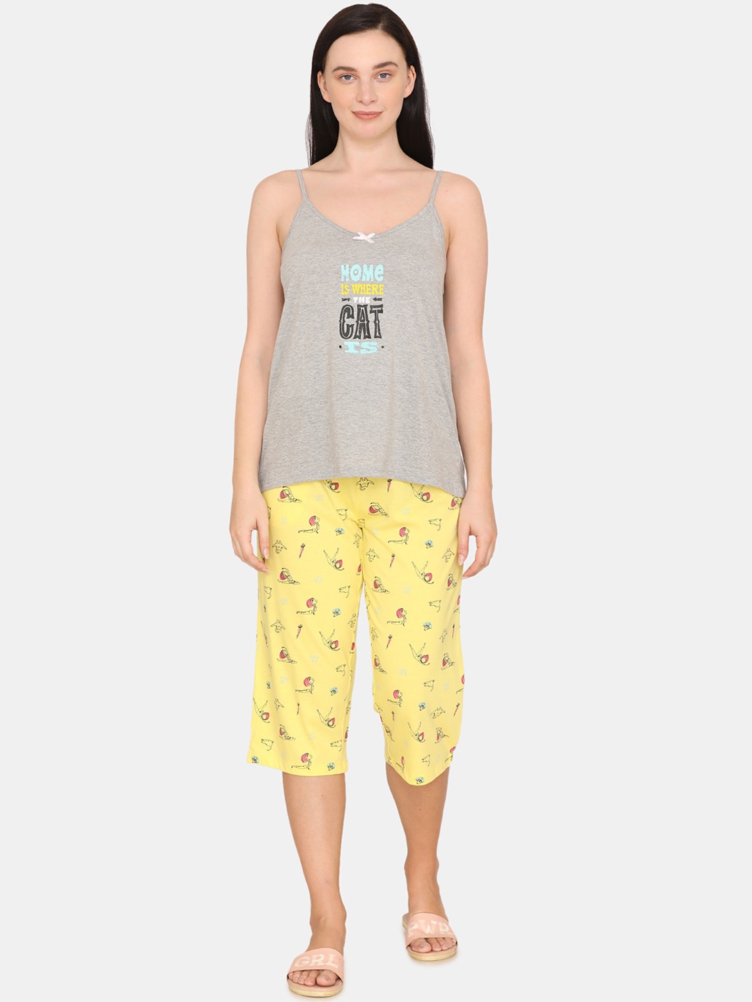 

Zivame Women Grey & Yellow Pure Cotton Printed Night suit