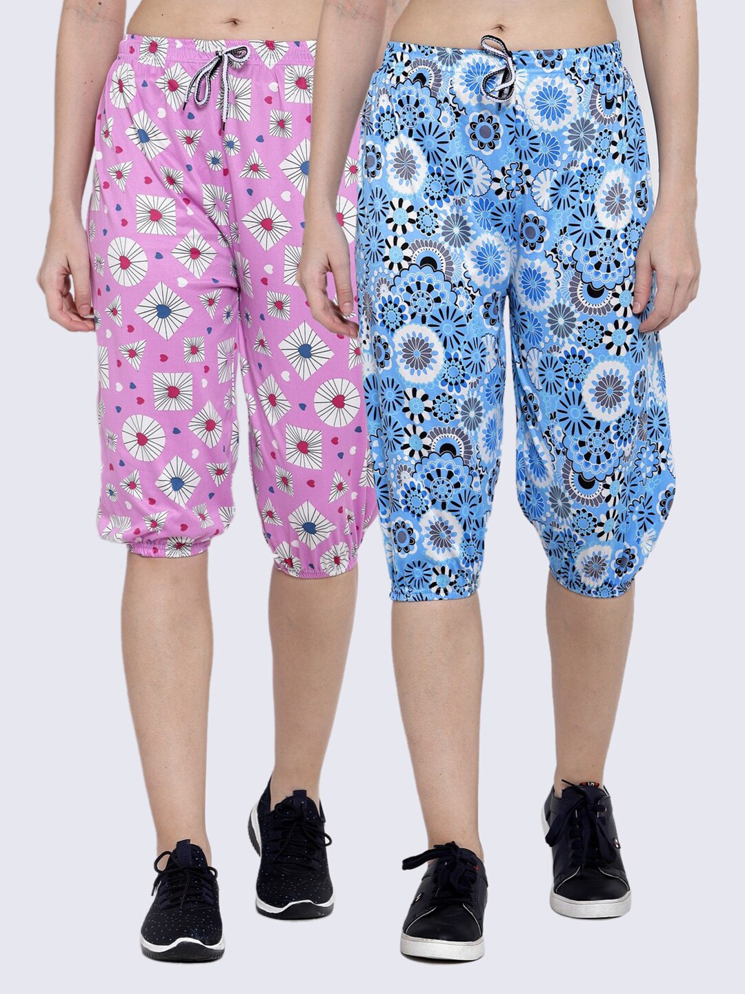 

KLOTTHE Women Pack Of 2 Blue & Lavender Printed Capris