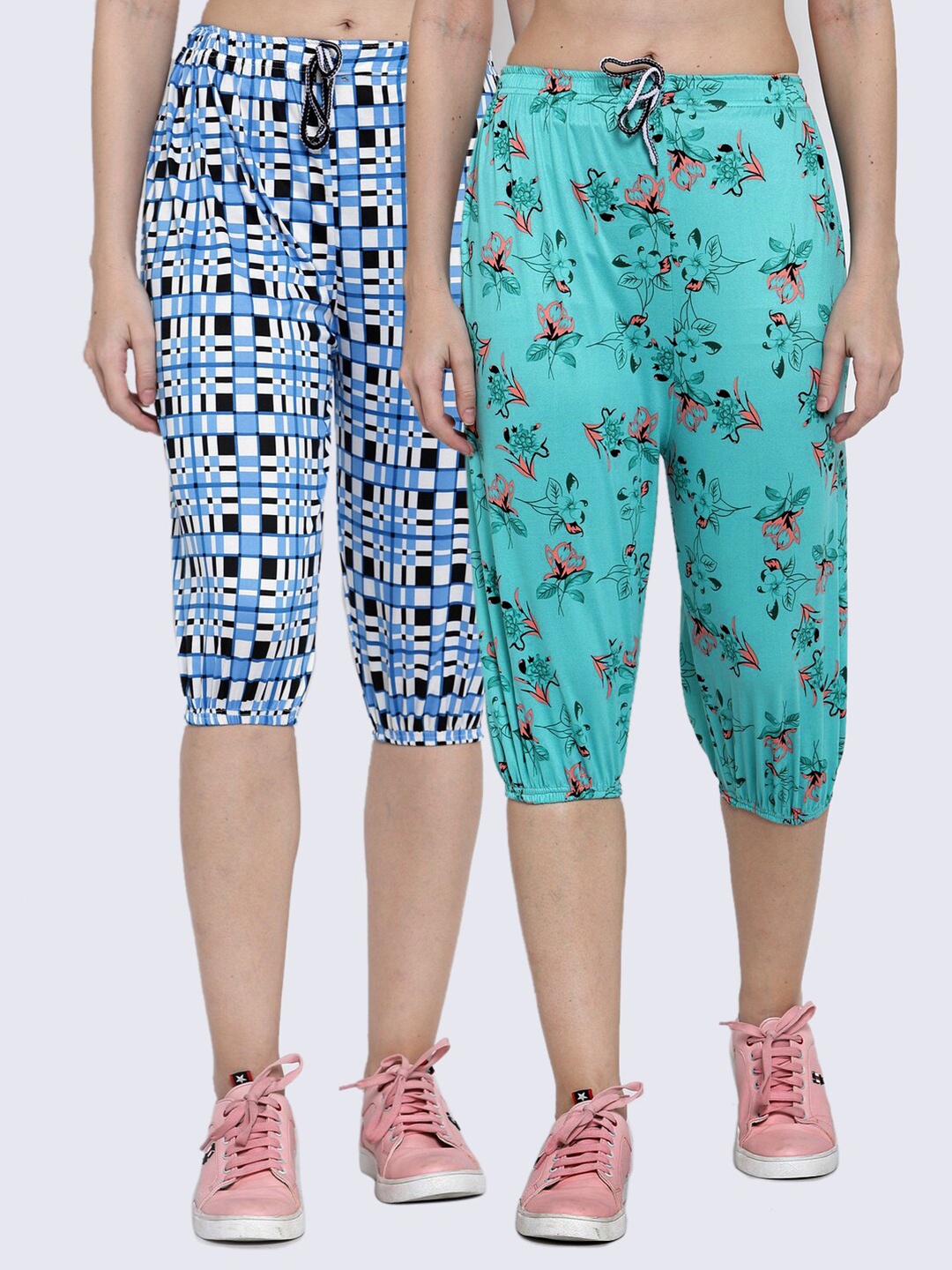 

KLOTTHE Women Pack Of 2 Floral Printed Capris, Blue