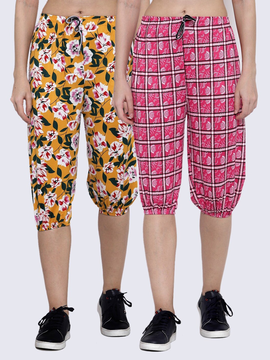 

KLOTTHE Women Pack Of 2 Multicoloured Printed Capris, Multi