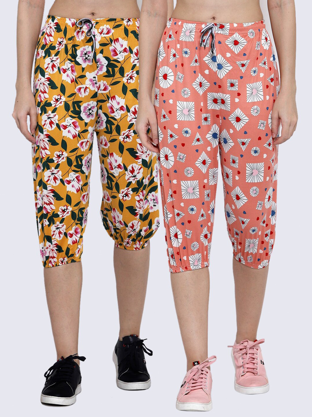 

KLOTTHE Women Pack Of 2 Multicoloured Printed Capris, Multi