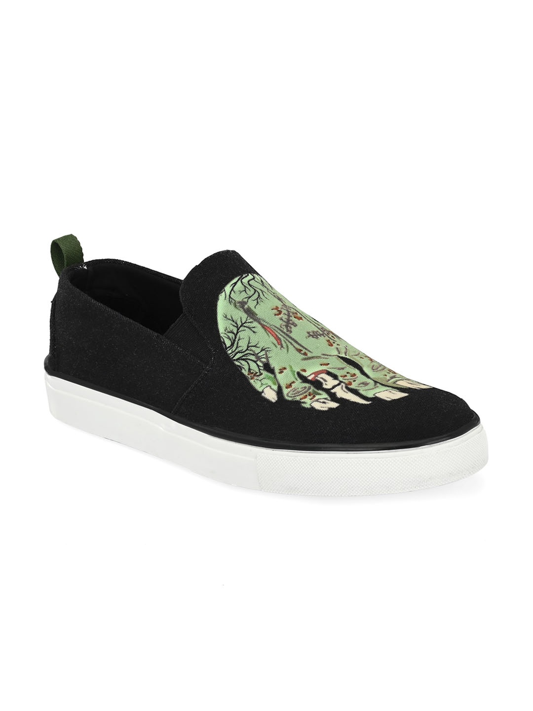 

EXTRIMOS Men Printed Lightweight Slip-On Sneakers, Black