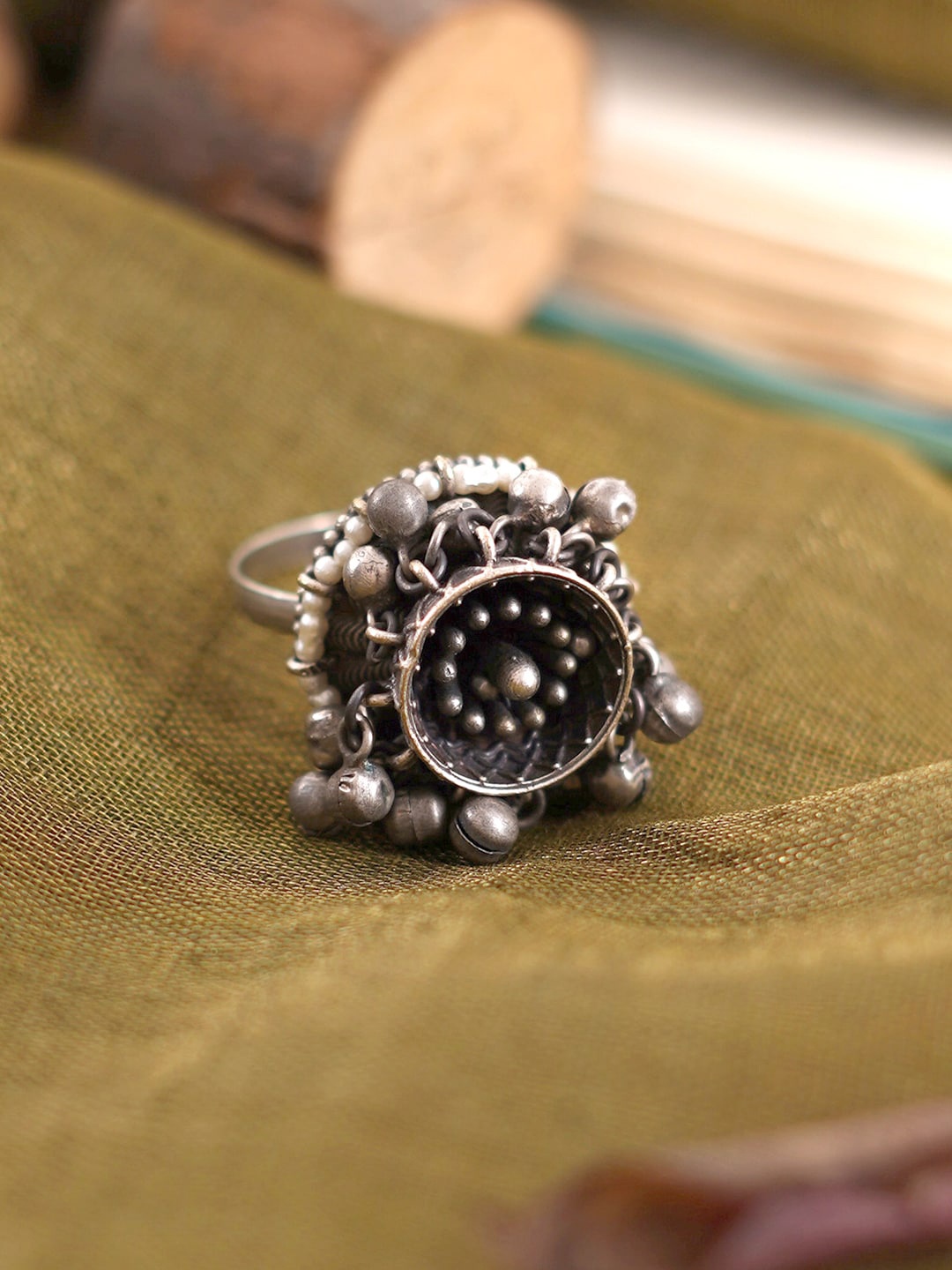 

TEEJH Oxidised Silver-Plated Adjustable Ekaja Ghungroo Finger Ring