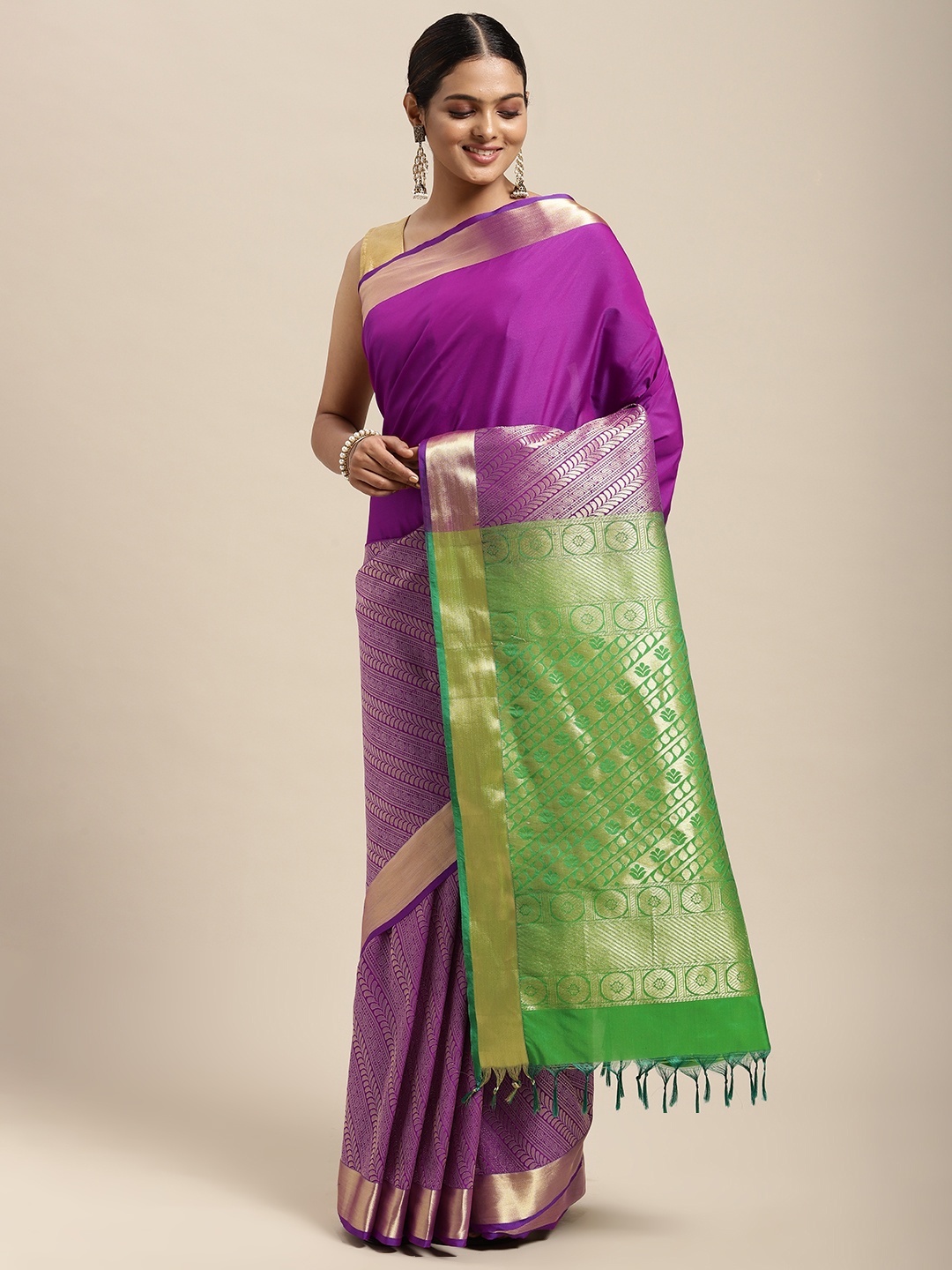 

Thara Sarees Violet & Golden Ethnic Motifs Zari Art Silk Kanjeevaram Saree