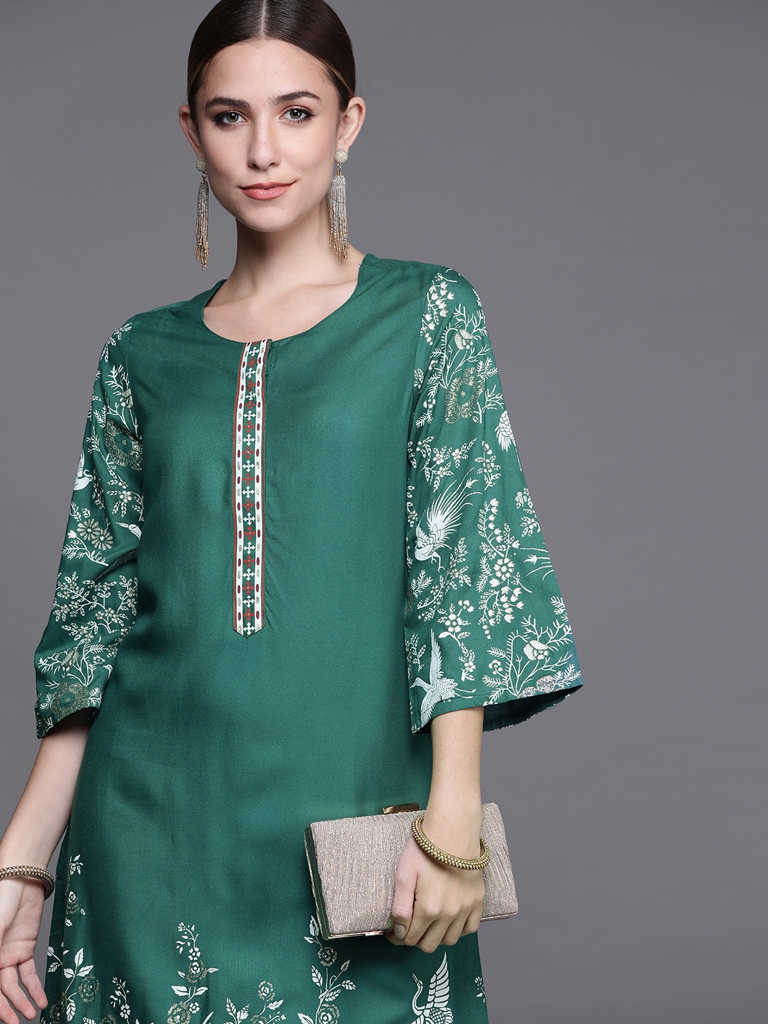 

Biba Women Green Floral Printed Extended Sleeves Floral Kurta