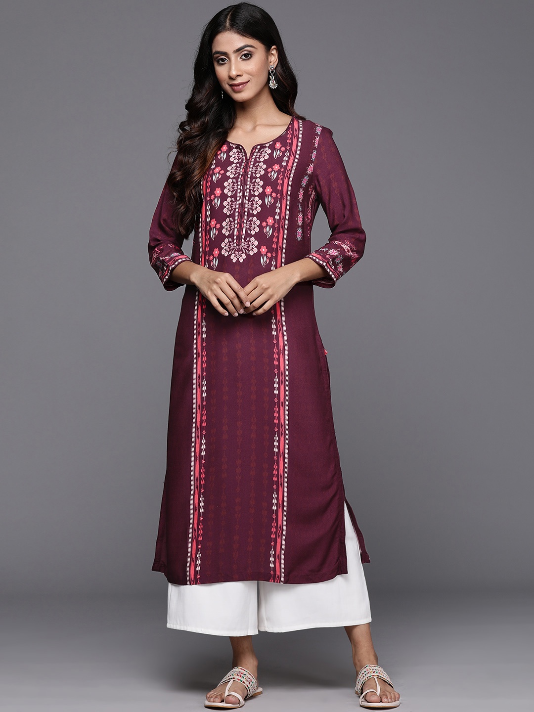 

Biba Women Ethnic Motifs Printed Kurta, Maroon