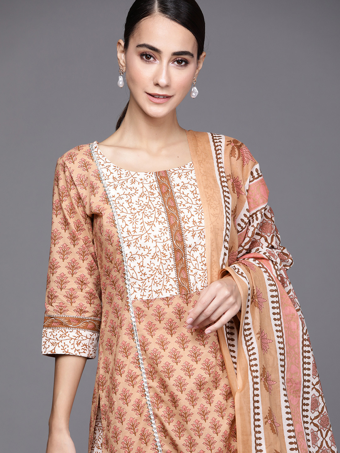 

Libas Women Brown Floral Embroidered Regular Pure Cotton Kurta with Palazzos & Dupatta