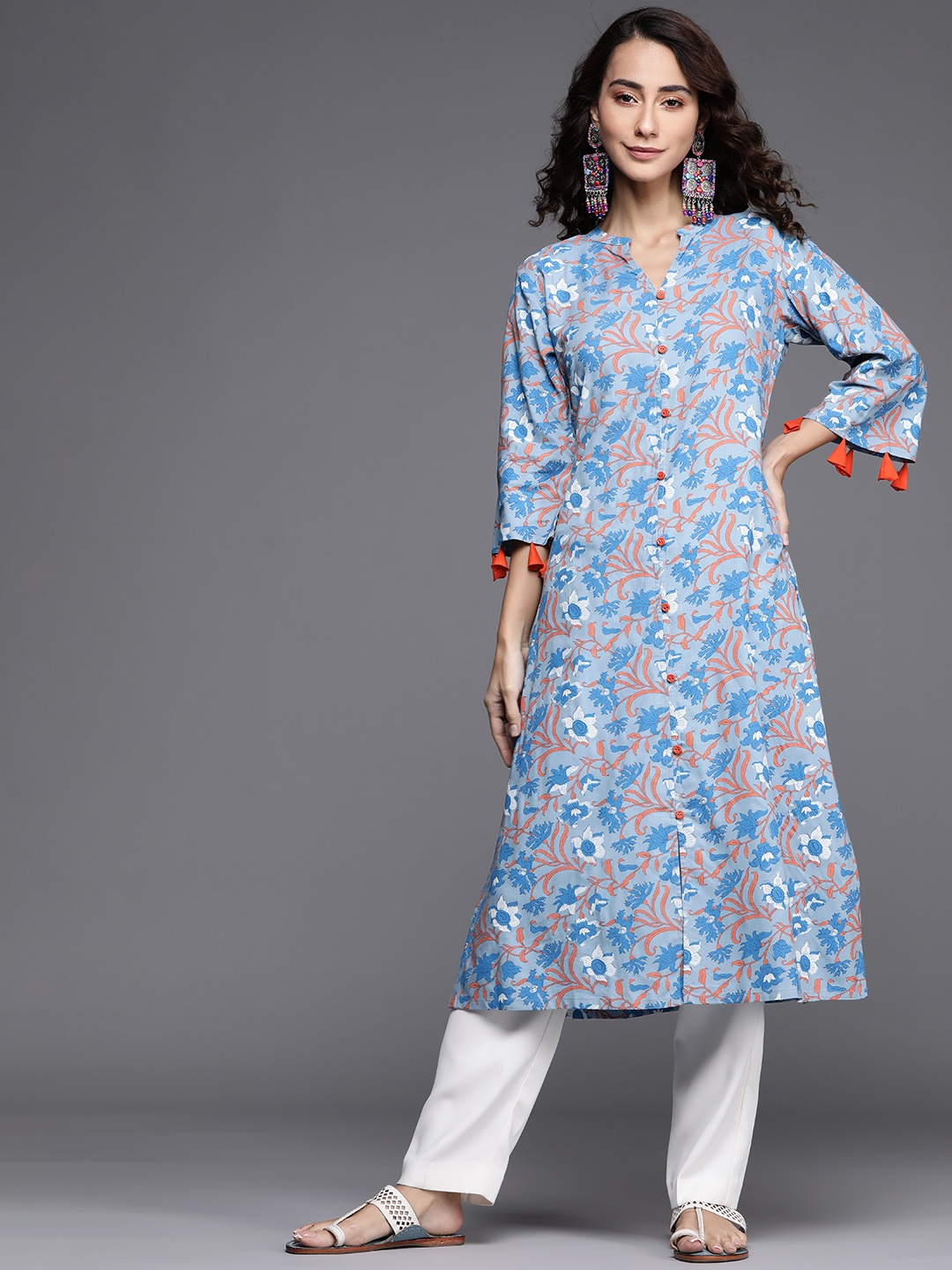 

Libas Women Blue Floral Printed Flared Sleeves Kurta