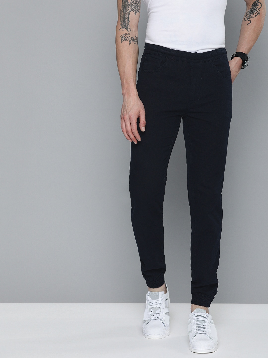

The Indian Garage Co Men Navy Blue Slim Fit Joggers Trousers