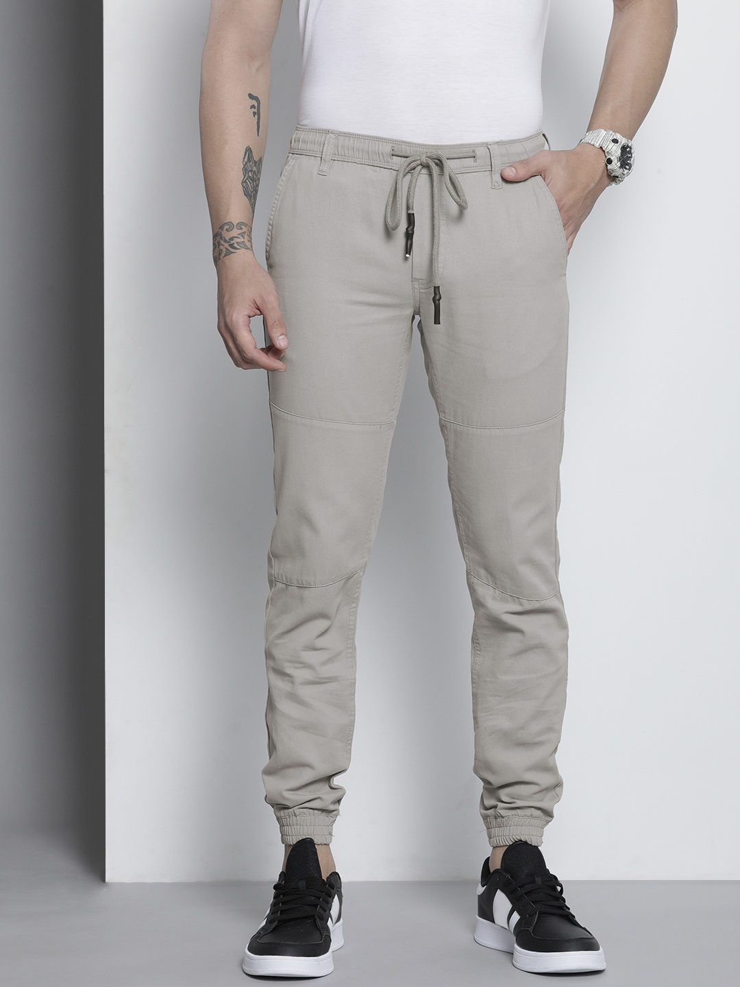 

The Indian Garage Co Men Grey Joggers Trousers