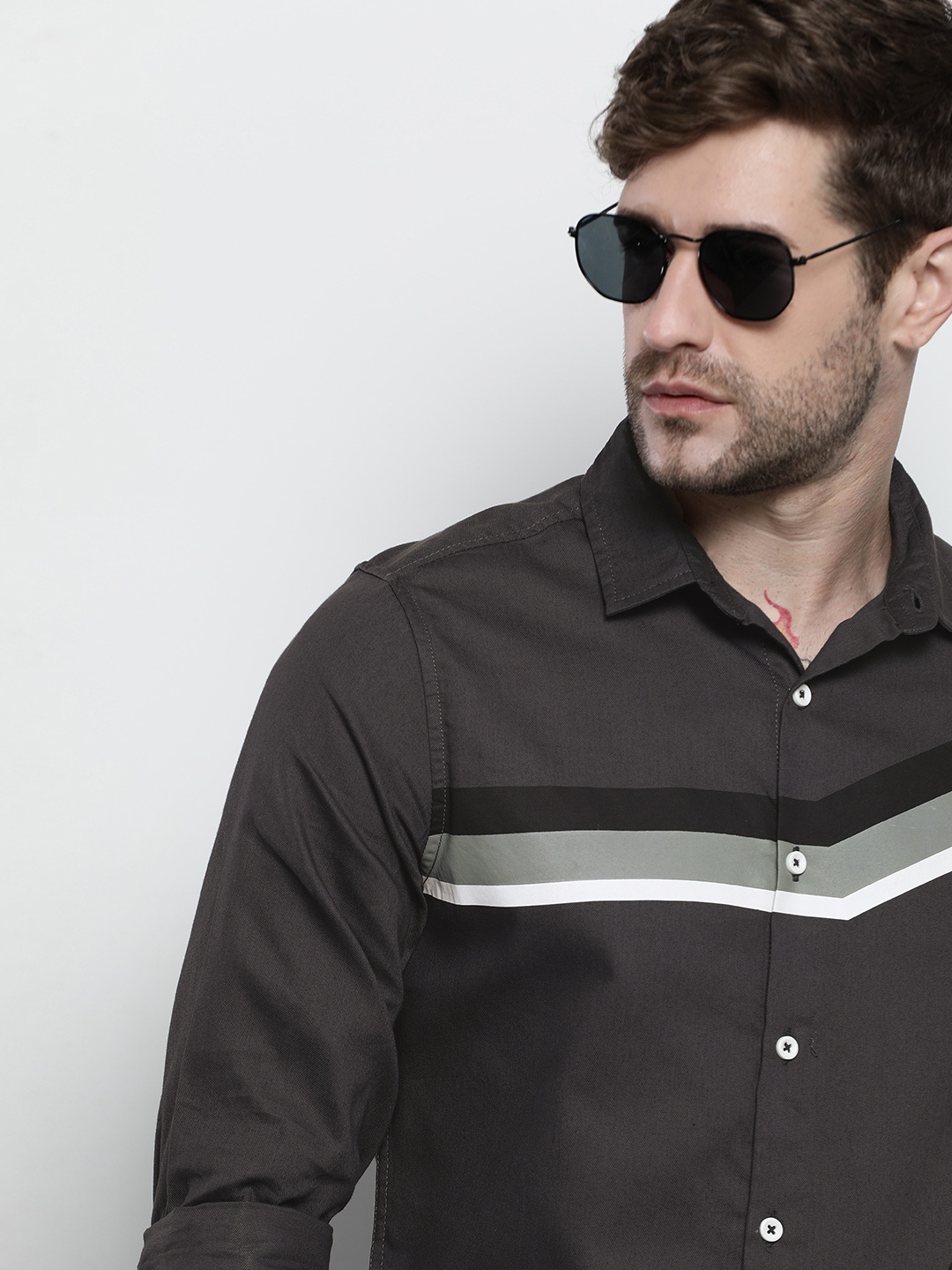 

The Indian Garage Co Men Charcoal Slim Fit Horizontal Striped Casual Shirt