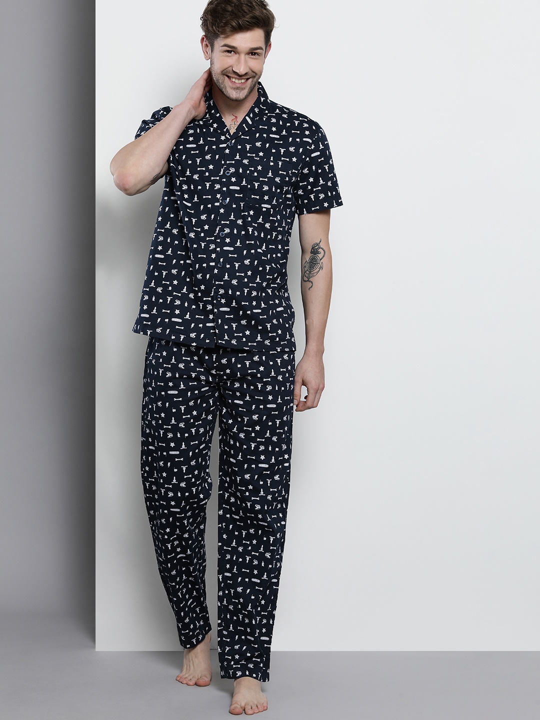

The Indian Garage Co Men Navy Blue Printed Pure Cotton Night Suit