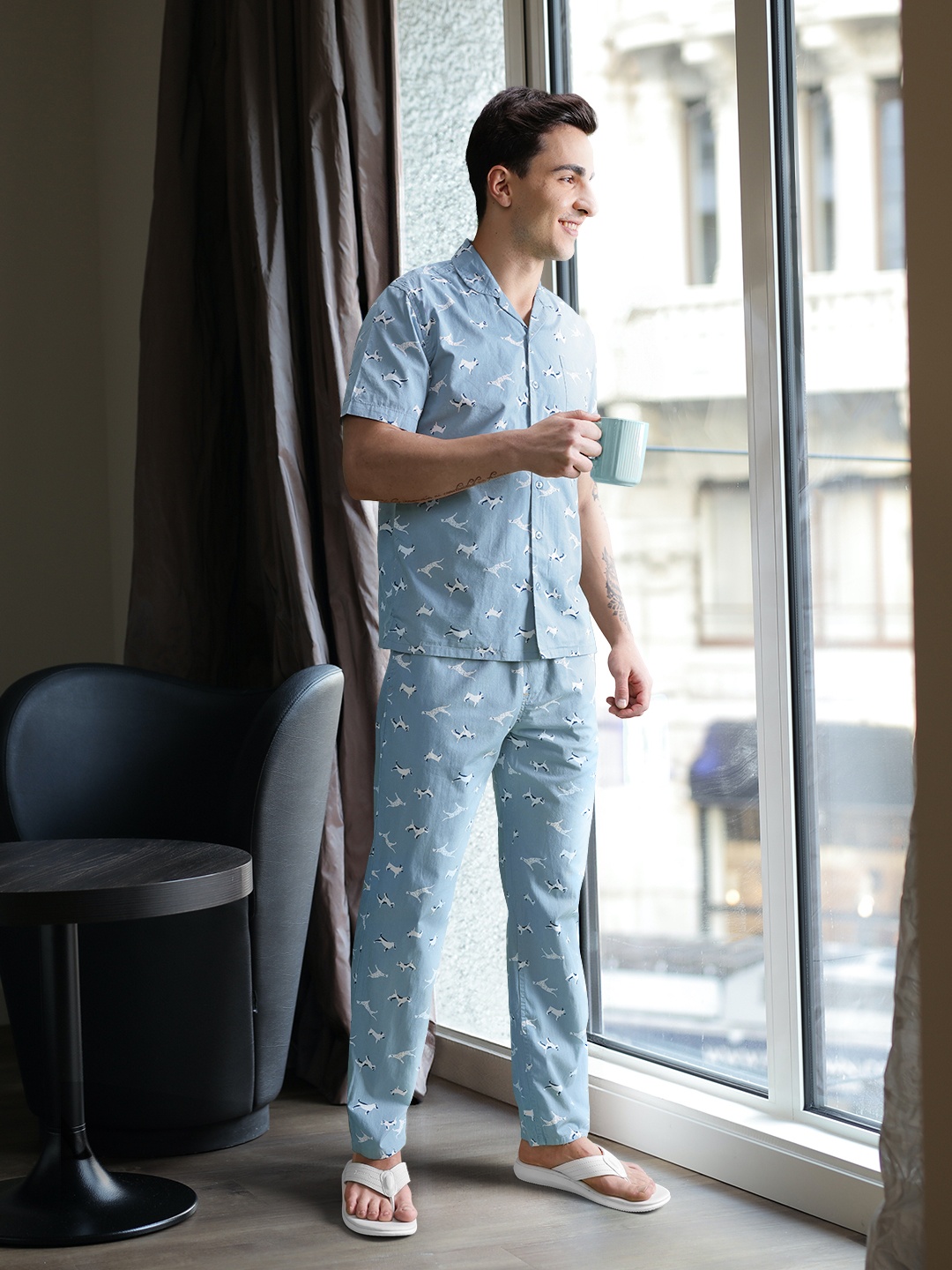 

The Indian Garage Co Men Blue Printed Pure Cotton Night suit
