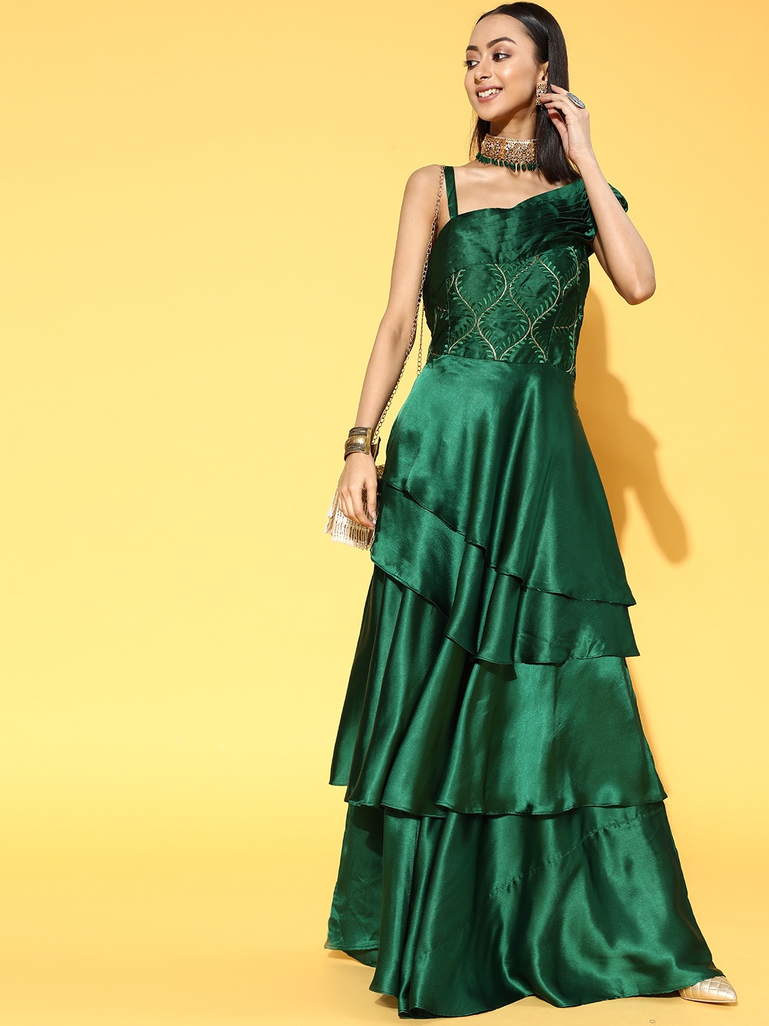 

Tikhi Imli Green Embroidered Detail One Shoulder Satin Maxi Dress