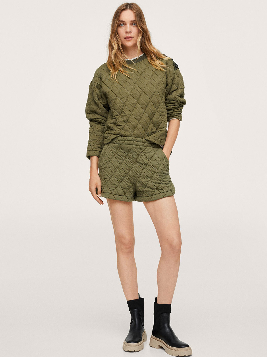 

MANGO Women Olive Green Geometric Woven Design Regular Shorts