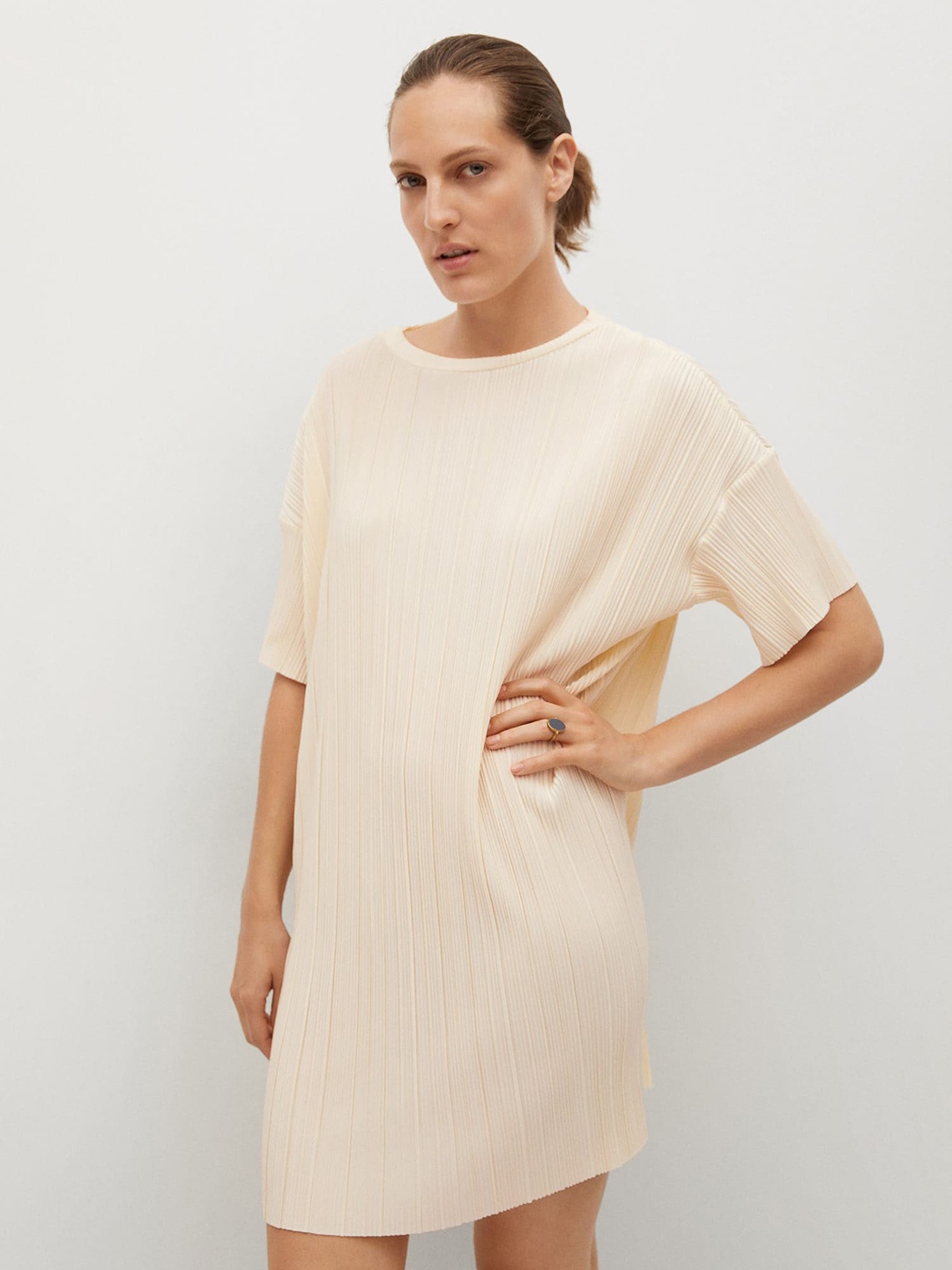 

MANGO Cream-Coloured Accordion Pleats Solid Shift Dress