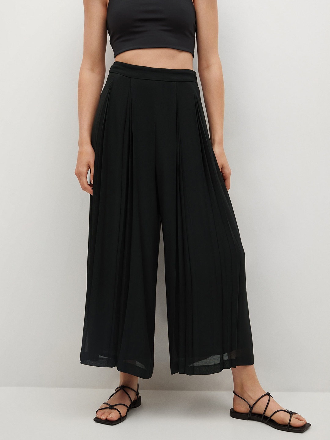 

MANGO Women Black Solid Pleated Parallel Trousers