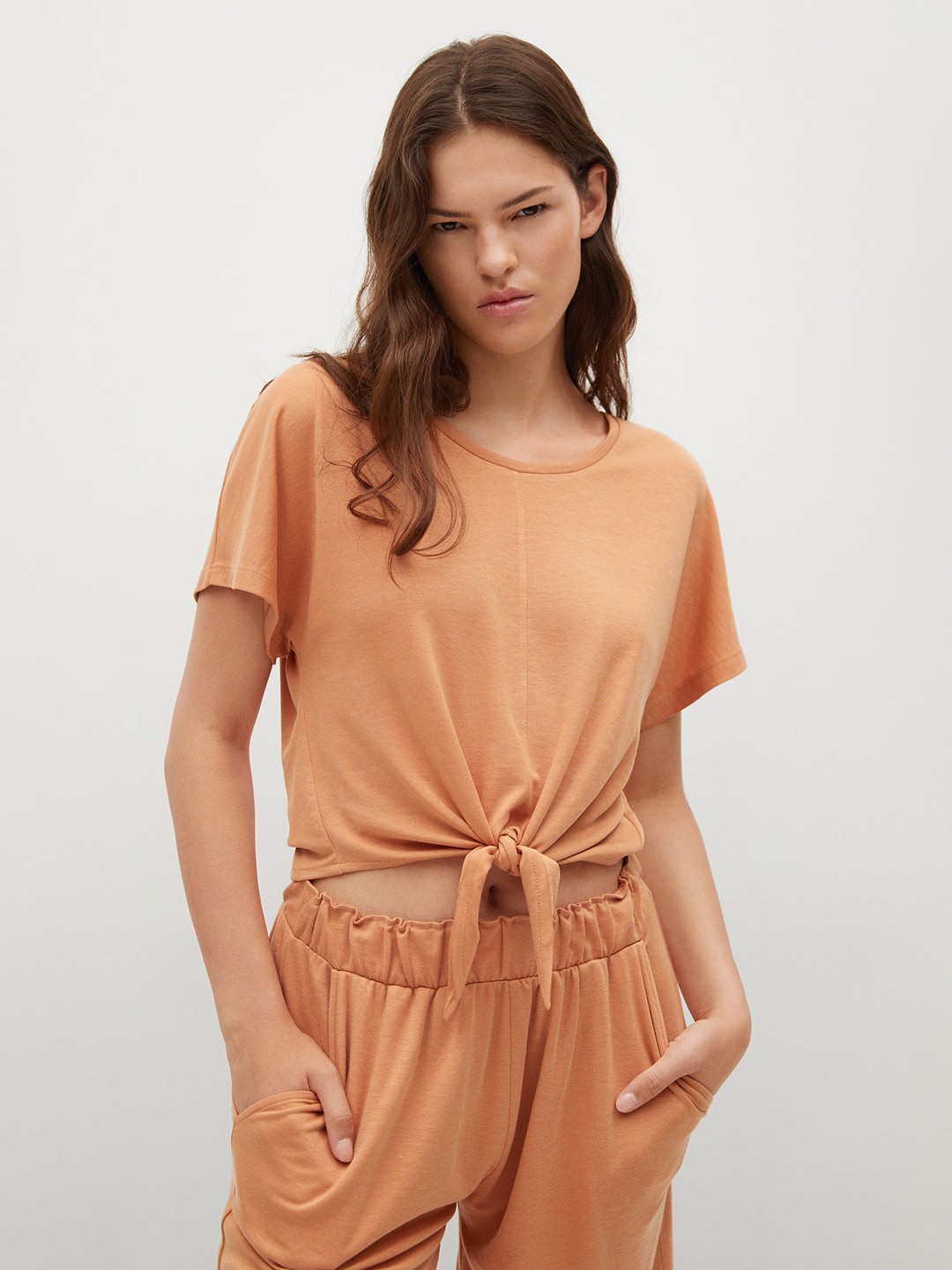 

MANGO Peach-Coloured Solid Crop Top