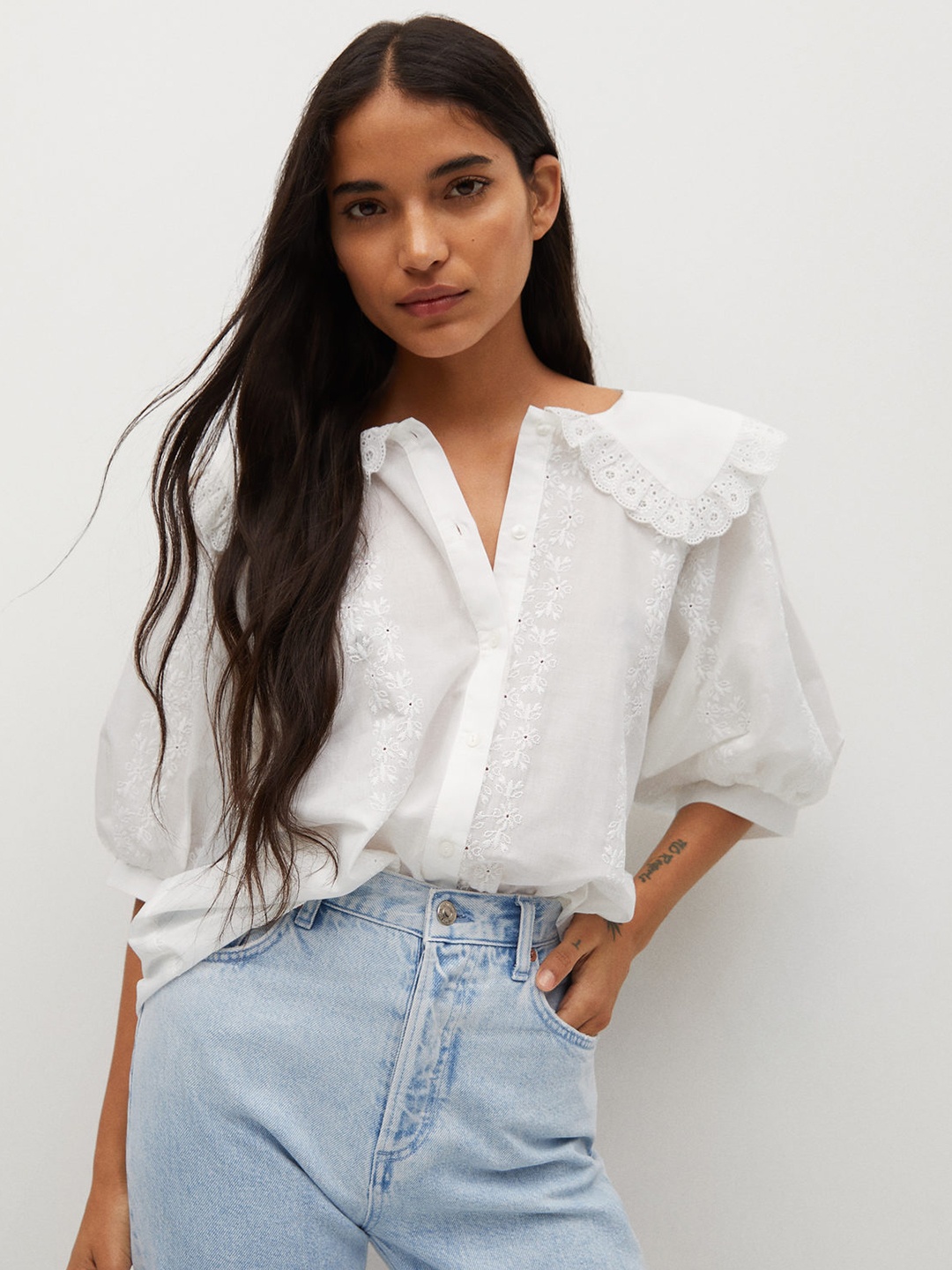 

MANGO White Floral Schiffli Above The Keyboard Collar Cotton Regular Top