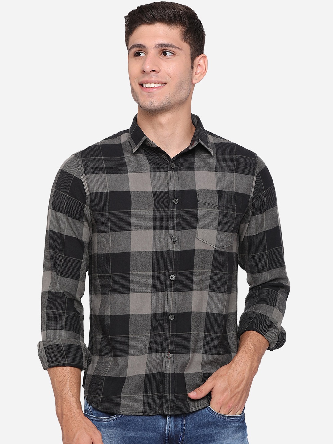 

Greenfibre Men Charcoal Grey & Off White Slim Fit Opaque Checked Pure Cotton Casual Shirt