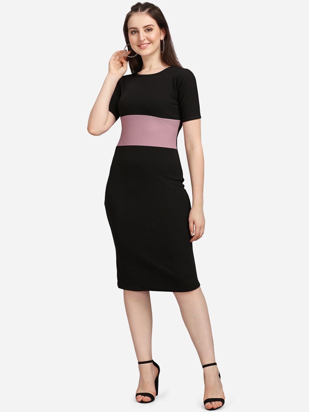 

PURVAJA Women Mauve & Black Colourblocked Bodycon Dress