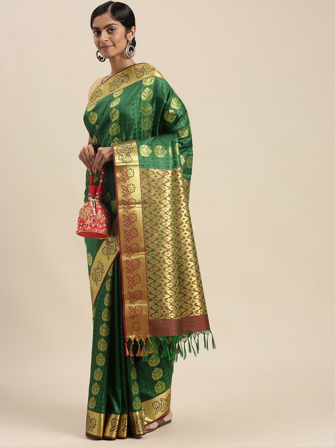 

Thara Sarees Green & Golden Ethnic Motifs Zari Art Silk Kanjeevaram Saree
